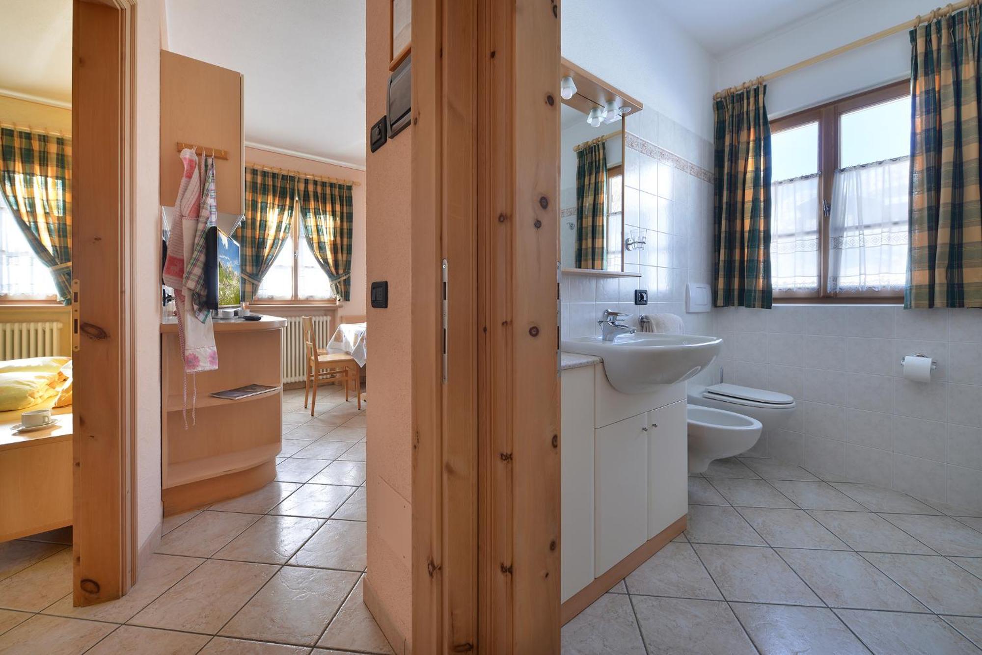 Bait Dal Canton Livigno Kültér fotó